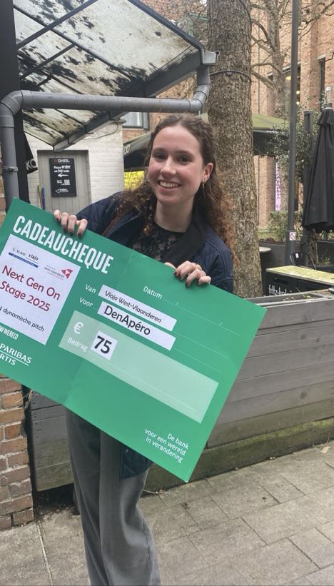 "Niet alleen proosten we op het goede leven, maar nu ook op onze overwinning!